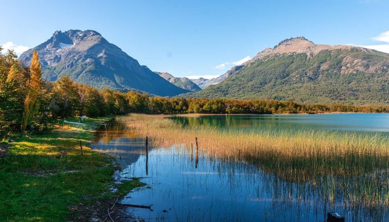 Lake and Mountain - Summer Travel